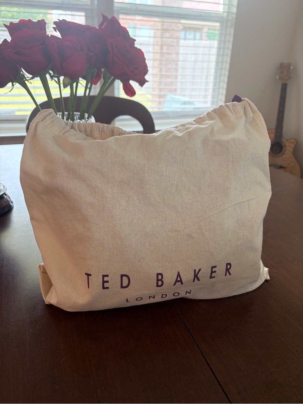 Ted Baker Light Gray Pebbled Janne Bag with Bow - Picture 6 of 8